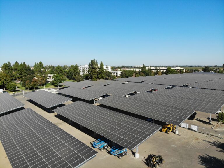 solar carports in cal state fresno installed by rhc
